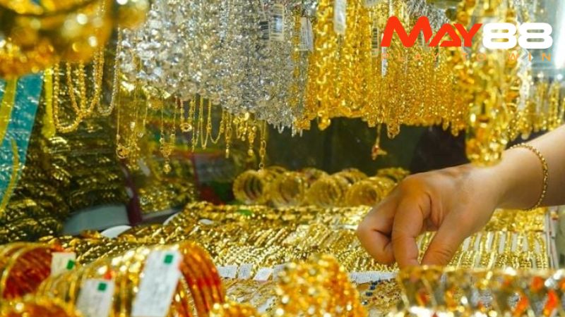 Trường hợp thấy mình nhận được vàng tặng trong khi mê ngủ gợi nhắc đến 24-72-79-92