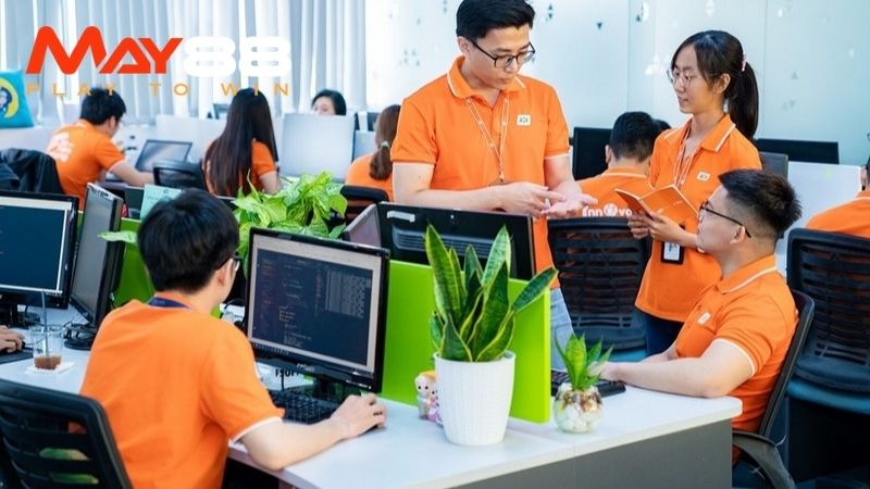 CEO Phan Văn Khải từng có thời gian dài công tác tại công ty đa quốc gia FPT Software